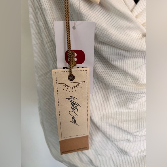 White crow cordoba tank top women’s size medium NWT - Picture 3 of 7